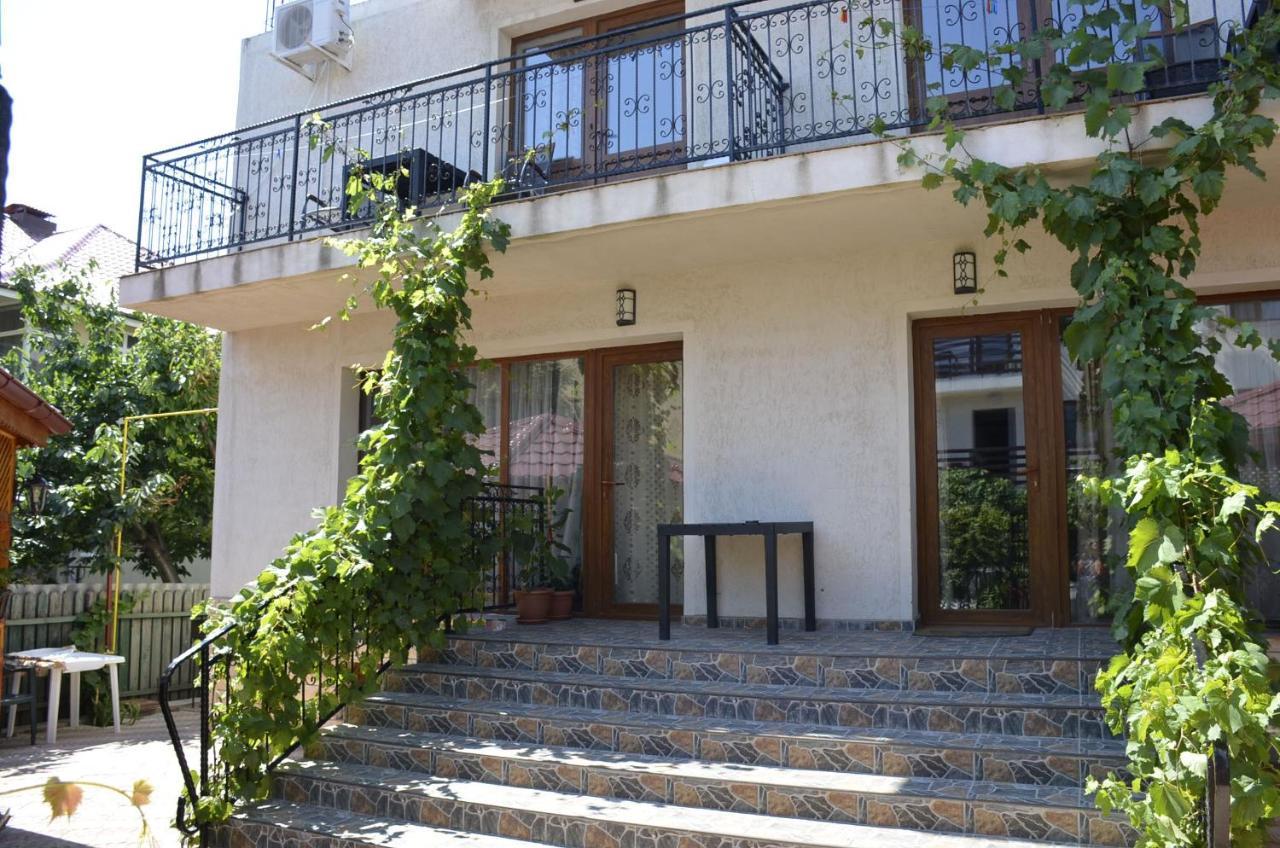 Casa Sarofin 호텔 코스티네스티 외부 사진